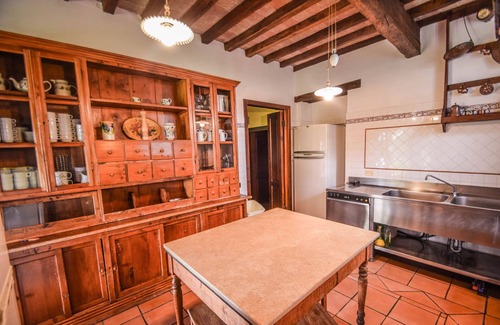 Montecastrilli Villa | Big estate with private pool, large garden 20km from Todi & 34 from Spoleto.