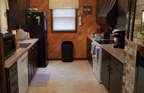 Mount Gretna House | Big house, big yard, close to everything in Mount Gretna!