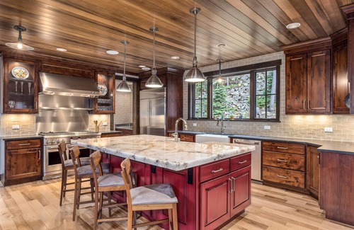 Baldy Mountain House | BIG, most luxurious 4BR in Breck,1.5 miles to town