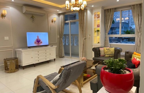 District 4 Apartment | Big Promo 28 percent off in January Aparment luxury 4br in D4-Giảm 28 phần trăm cho Booking tháng 1 căn hộ cao cấp 4 phòng ngủ