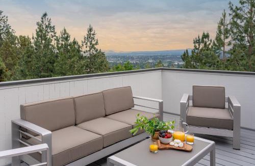 West Hills House | Big Sky by AvantStay Beautiful Mountain Home w Great Views