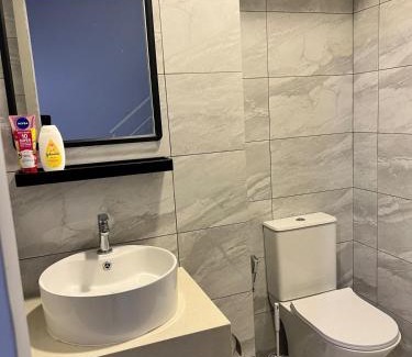 Taman Midah Apartment | Big TV &sofa kids play area Arte Cheras 4bed8pax