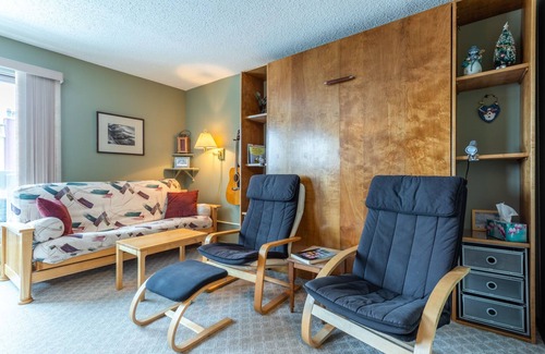 Big White Ski Resort Apartment | Big White Studio in the Heart of the Village