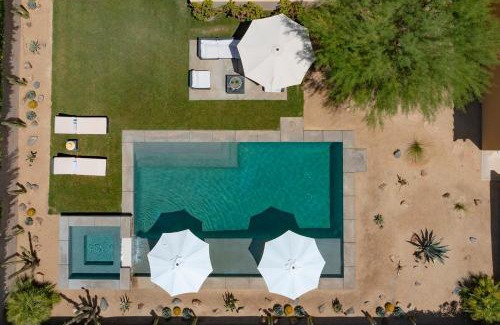 Indio House | Big Yard REAL Grass Open Floor Plan Total Privacy