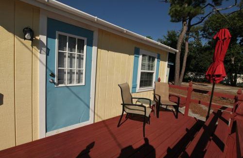 Morehead City Apartment | Bijou Bungalow