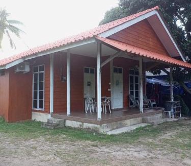Kampung Gong Datok House | Bilik Bajet RM70-RM90
