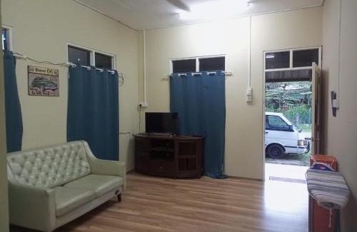 Kampung Gong Datok House | Bilik Bajet RM70-RM90