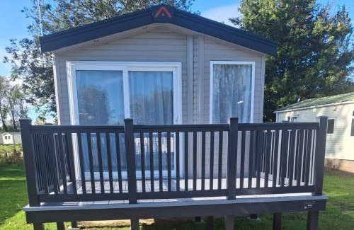 Great Houghton Resort | Billing Aquadrome Holiday Park Fishing Lakes Gold Caravan