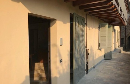 Vigano San Martino Apartment | Bilocale Checkin24h Wi-Fi Smart Tv BusStop 500m
