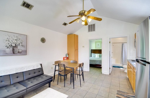 Biloxi Cottage | Biloxi Resort Cottage w/Pool & Lake Access!