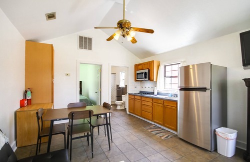 Biloxi Cottage | Biloxi Resort Cottage w/Pool & Lake Access!