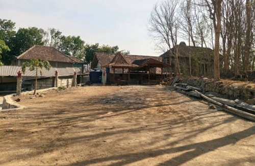 Srimulyo Hotel | Bina Karya Guesthouse