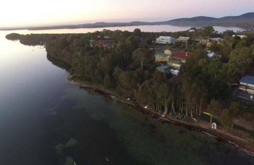 Green Point House | Binnowee Lakeside - Between the ocean and lake