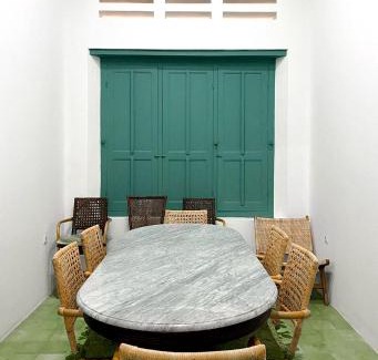 Pekalongan House | Binumar Guest House