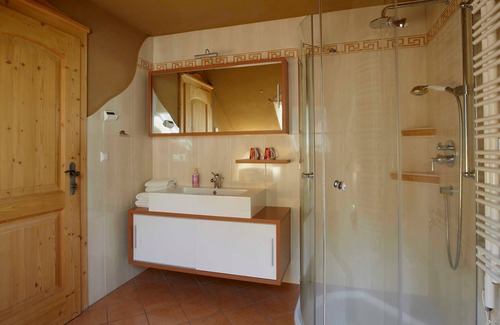 Eberstein Other | Bionest I earth building apartment - Biolandhaus Arche