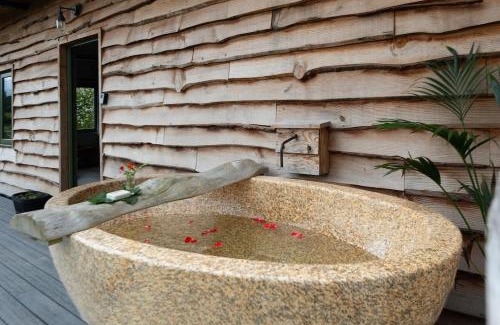 Caersws House | Birch Banc Retreats - Bedw Cabin