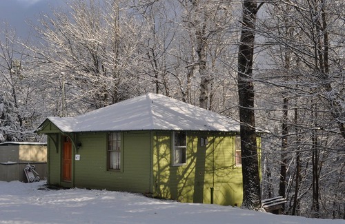 Northfield Cottage | Birch Cottage - Perfect for a short or long stay!