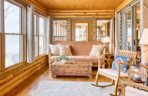 Elk River Cabin | Birch lake private retreat