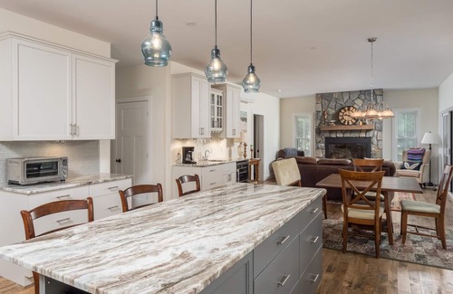 Bryant Pond House | Birch St- Luxury on the Lake