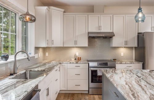 Bryant Pond House | Birch St- Luxury on the Lake