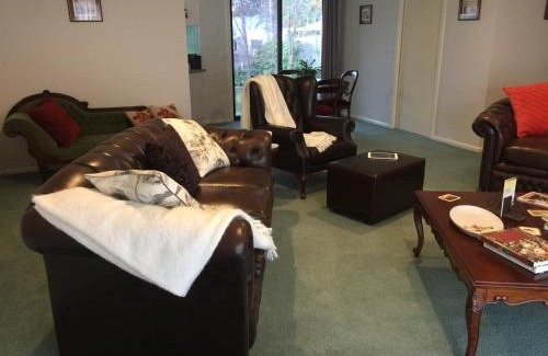 Maryborough Apartment | Bird Abode