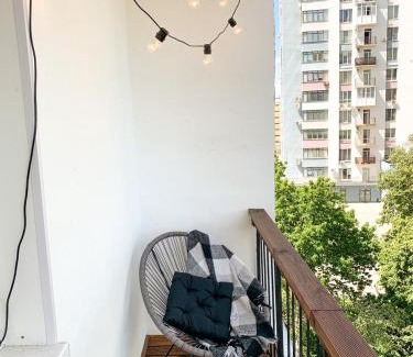 Petrovskoye Apartment | Birdie Home at Nauky metro