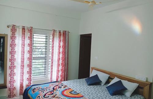 Kanbylu Baichanalli Apartment | Birds Valley Estate stay by dew Drops