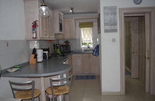 Bridgetown Apartment | Birdsong Cottage Studio