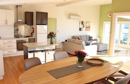 Binalong Bay House | Birubi on Bay of Fires