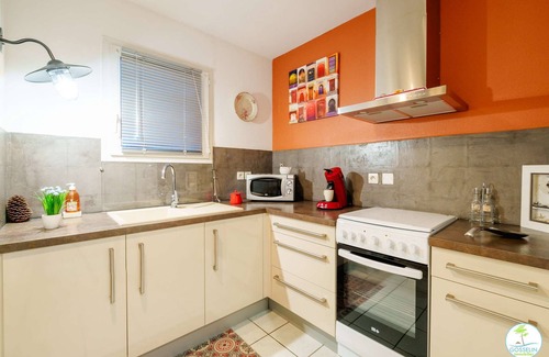Biscarrosse Apartment | Biscarrosse Bourg- Charming two-bedroom apartment in town centre