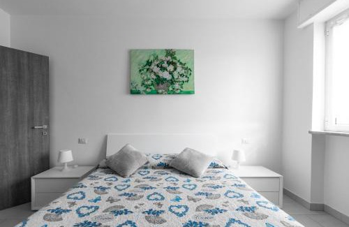 Forze Armate - Sella Nuova Apartment | bisceglie MM balcony king