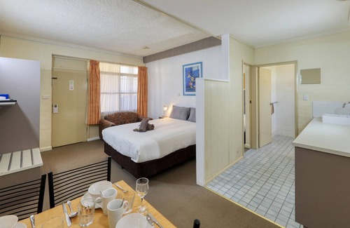 Narrandera Hotel | Bishops Lodge Narrandera