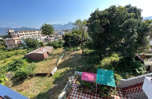 Lansdowne House | Bisht Niwas Homestay