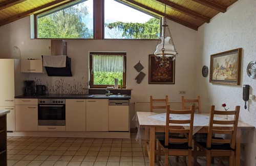 Bisingen House | Bisingen, idyllic detached house with garden, fenced, pets allowed