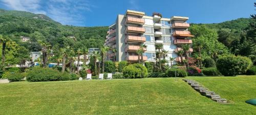 Bissone Apartment | Bissone Apartment