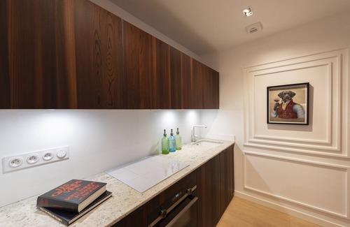 Bercy Apartment | Bistrot, 2BR/2BA, 6 people