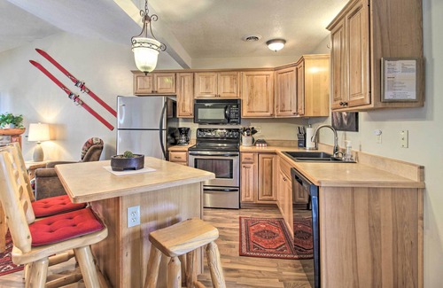 Biwabik Condo | Biwabik Vacation Rental Near Giants Ridge!