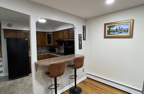 Canarsie House | BK-Cultural Zen - Fast Wifi