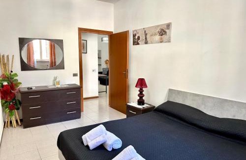 Velletri Apartment | BLACK AND WHITE HOUSE- 70 mq