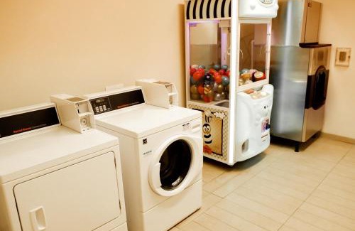 Stanley Hotel | Black Gold Suites Stanley