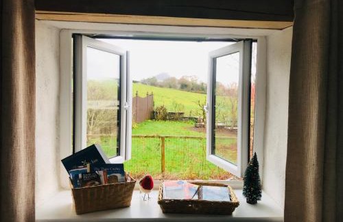 Llangattock Lingoed House | Black Mountains Barn