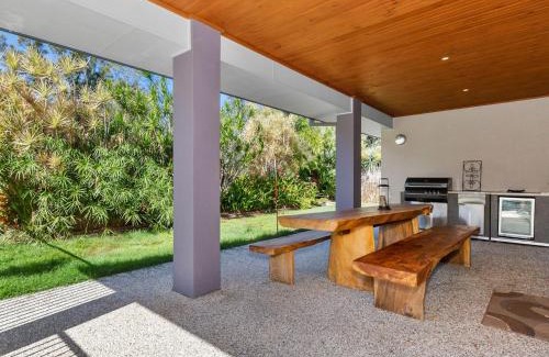 Pottsville House | Black Rock Beach House with Pool
