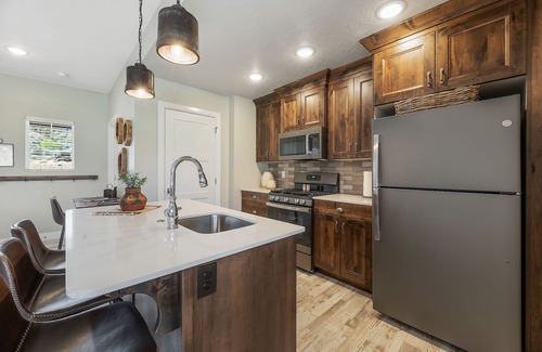 Cedar City Condo | BLACK SHEEP INN Newly Constructed Hampshire #3 of 4 Units