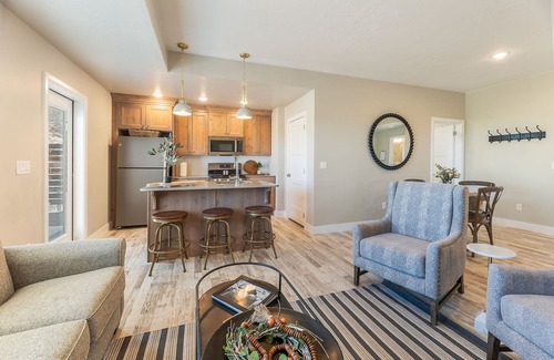 Cedar City Condo | BLACK SHEEP INN Newly Constructed Rambouillet #4 of 4 Units