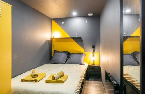 Angouleme Apartment | Black & y'hello T2 : WIFI/PARKING/5' centre-ville