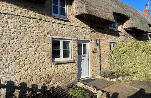 Twywell House | Blackbird Cottage
