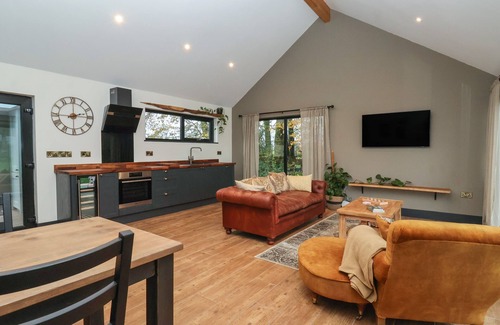 Low Catton Cottage | BLACKCAP, romantic, character holiday cottage in Bishop Wilton