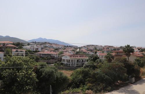 Datca City Center Apartment | Blackwood Flava Cora