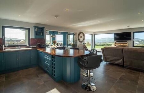 Dingle House | Blasket View - 5 Star