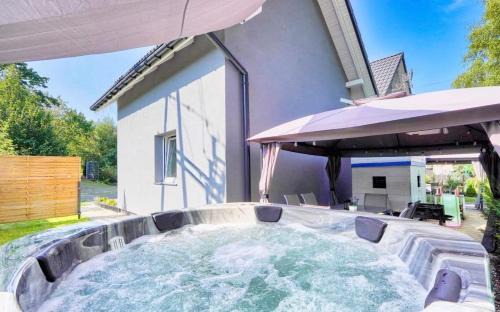 Brenna House | Bliźniakówka